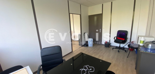 4e photo de l'annonce