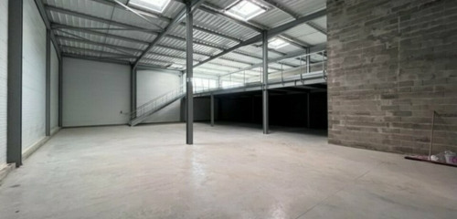 Location entrepôt 4800m² Gujan-Mestras (33470)