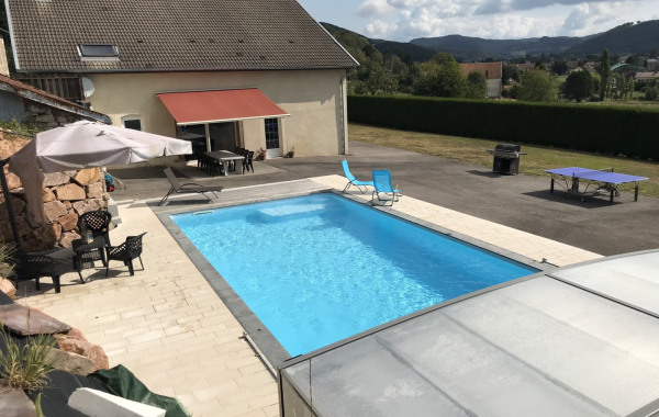 Location Saisonnière Maison Piscine Luxeuil Les Bains Amivac