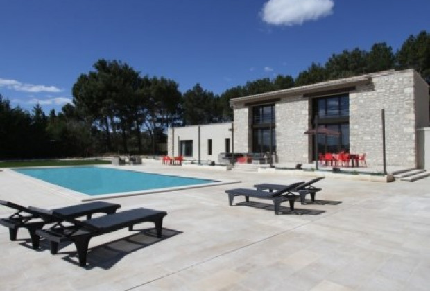 Maison A Chateaurenard Location De Vacances Pour 9 Personnes Bouches Du Rhone Annonce 2850751