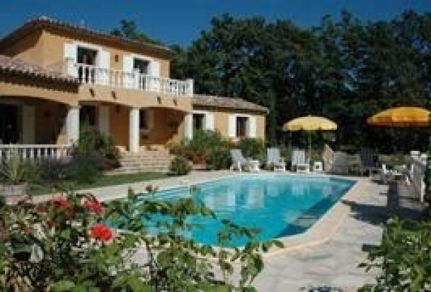 Chambre D Hotes A Regusse Location De Vacances Pour 7 Personnes Var