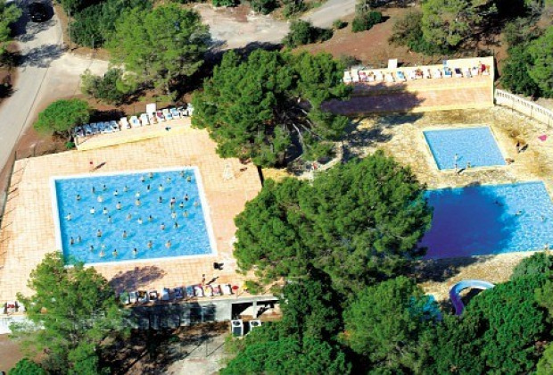 La Pierre Verte à Fréjus Camping 4 étoiles 33170