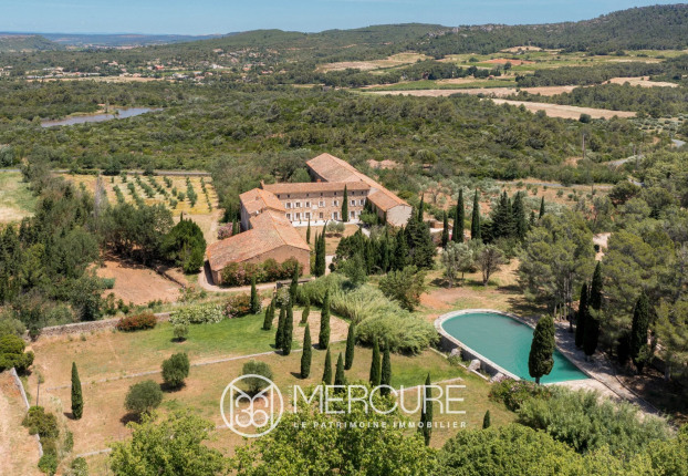 Maison 38 pièces 1834 m² · à Thézan-des-Corbières · 1 834 m² · 2 995 000 €