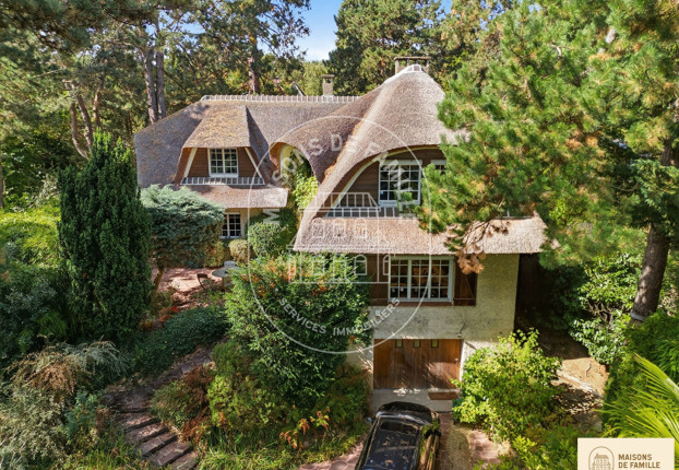 Maison 7 pièces 275 m² · à La Celle-Saint-Cloud · 275 m² · 1 400 000 €