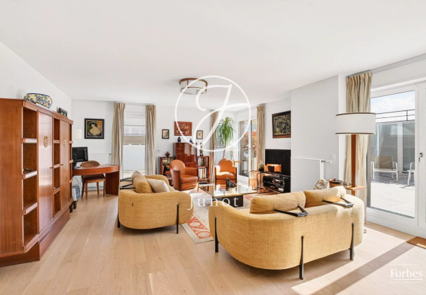 Appartement 4 pièces 109 m² · à Rueil-Malmaison · 109 m² · 995 000 €