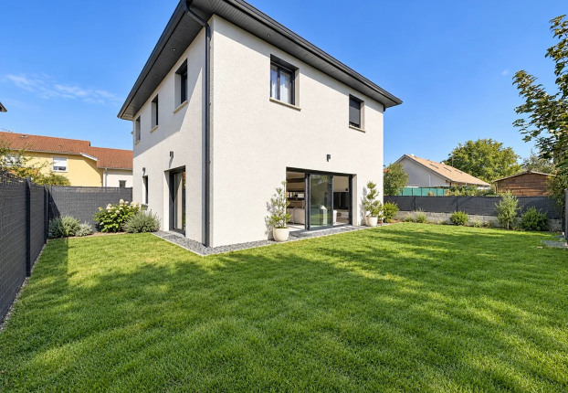 Maison 6 pièces 169 m² · à Versonnex · 169 m² · 780 000 €