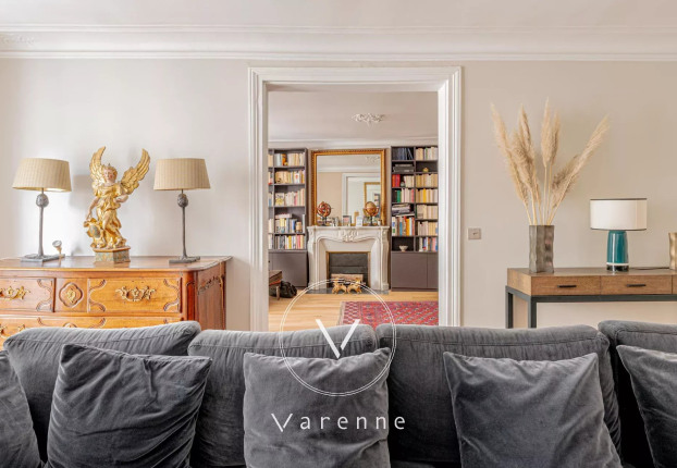 Appartement 5 pièces 122 m² · à Saint Thomas d'Aquin, Paris 7ème · 122,2 m² · 2 320 000 €