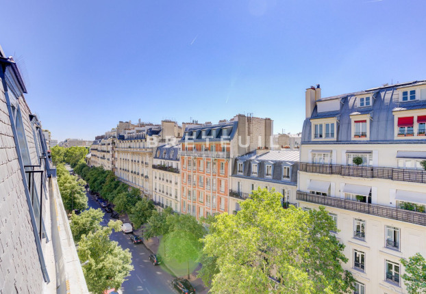 Appartement 5 pièces 124 m² · à Paris 16ème · 124,1 m² · 1 700 000 €