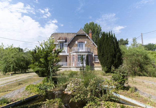 Maison 6 pièces 140 m² · à Bois-le-Roi · 140 m² · 931 500 €