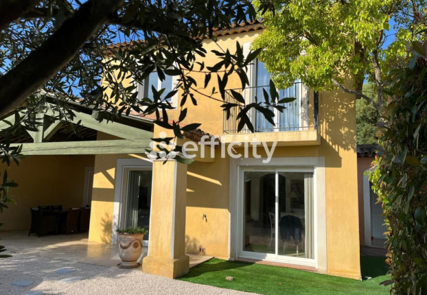 Maison 4 pièces 106 m² · à Les Bouteillers, Sainte-Maxime · 106 m² · 824 000 €