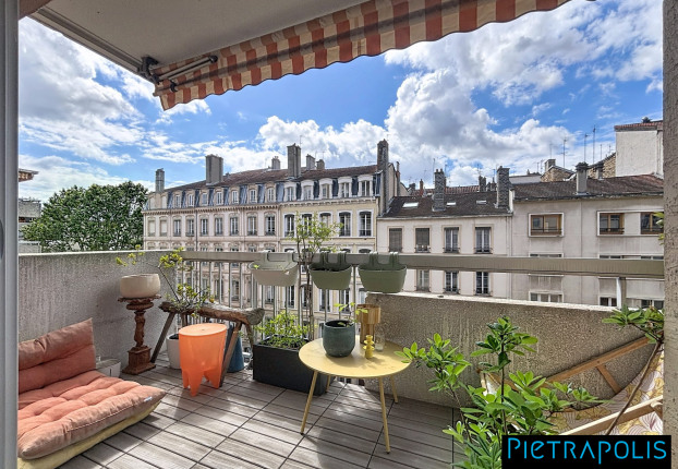 Appartement 4 pièces 99 m² · à Lyon 6 · 99 m² · 650 000 €