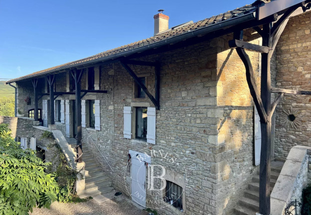 Maison 12 pièces 150 m² · à Verzé · 150 m² · 640 000 €