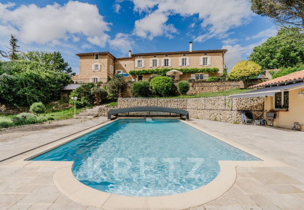 Maison 9 pièces 460 m² · à Toulouse · 460 m² · 1 248 000 €
