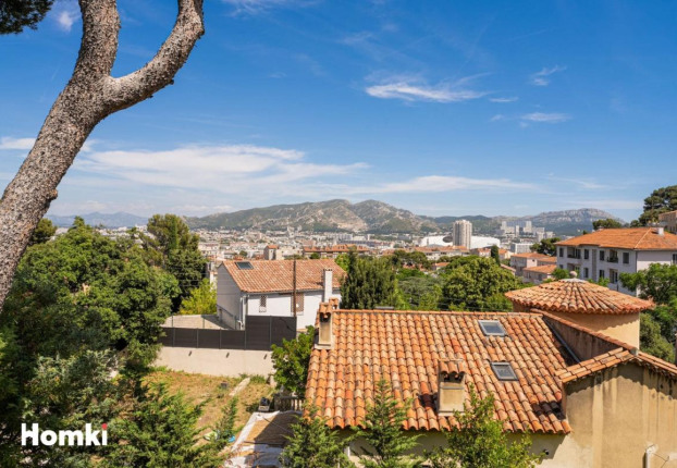 Appartement 5 pièces 130 m² · à Périer, Marseille 8ème · 130 m² · 615 000 €