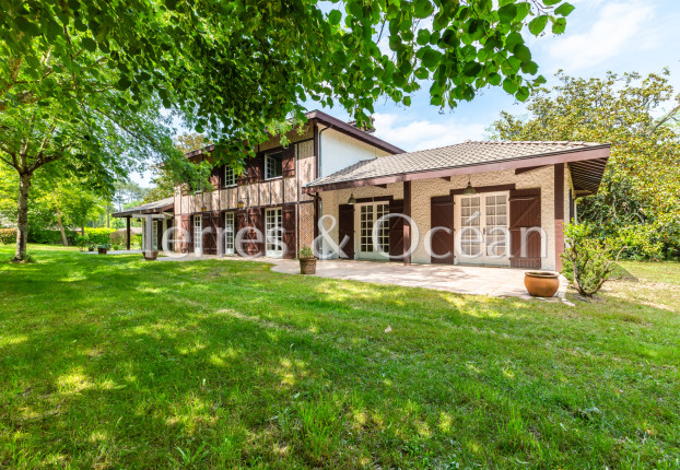 Maison 15 pièces 406 m² · à Léon · 406 m² · 1 155 000 €
