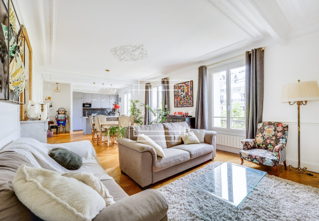 Appartement 5 pièces 145 m² · à Neuilly-sur-Seine · 145 m² · 1 999 000 €