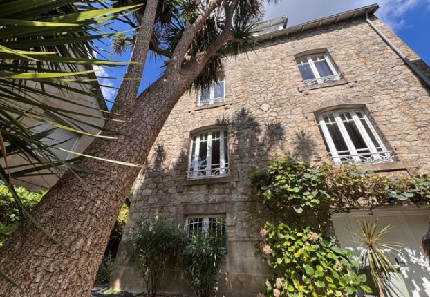 Maison 8 pièces 175 m² · à Quimper · 175 m² · 657 200 €