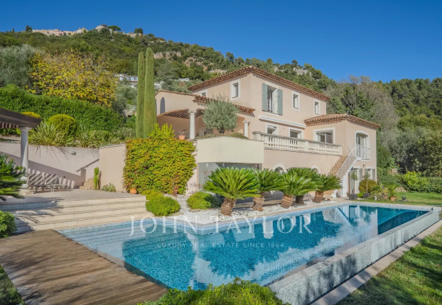Maison 6 pièces 233 m² · à Cabris · 232,8 m² · 1 290 000 €