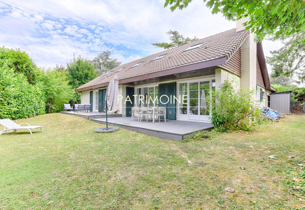 Maison 8 pièces 220 m² · à Chavenay · 220 m² · 815 000 €