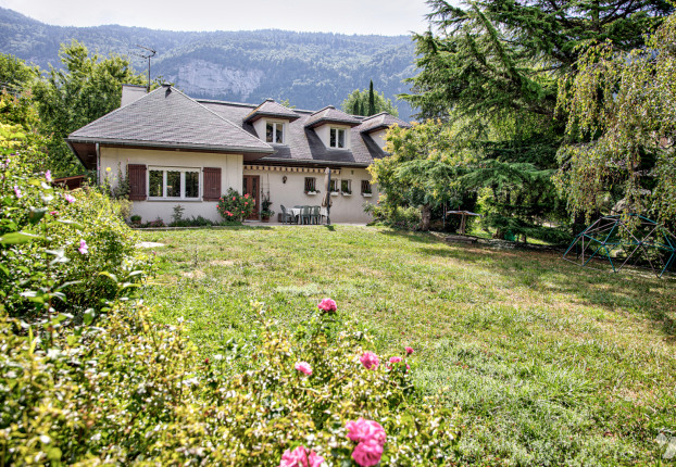 Maison 6 pièces 201 m² · à Beaumont · 201 m² · 985 000 €