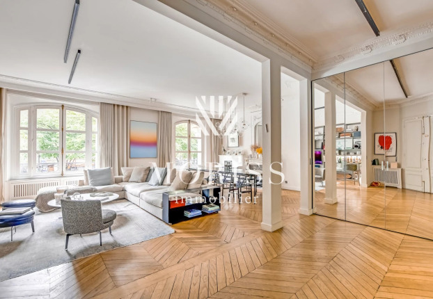 Appartement 6 pièces 230 m² · à Champerret-Berthier, Paris 17ème · 230 m² · 2 990 000 €