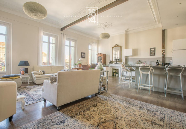 Appartement 6 pièces 264 m² · à Notre Dame du Mont, Marseille 6ème · 264 m² · 790 000 €