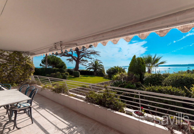 Appartement 3 pièces 149 m² · à Cannes · 149,2 m² · 2 400 000 €