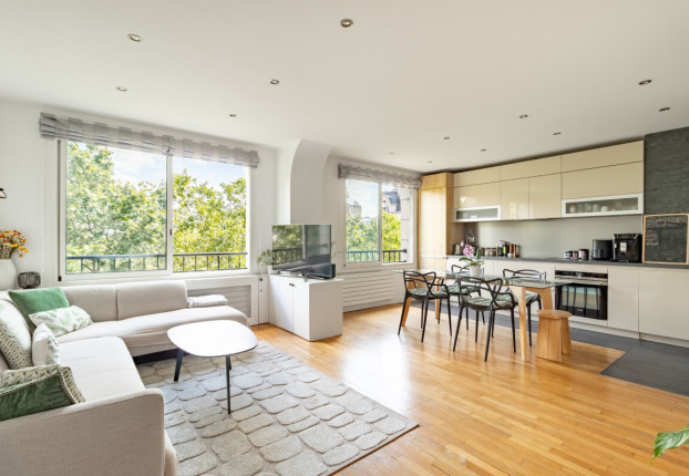 Appartement 3 pièces 82 m² · à Auteuil Nord, Paris 16ème · 82 m² · 900 000 €