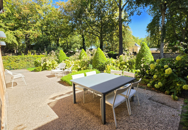 Maison 4 pièces 150 m² · à Beaune · 150 m² · 995 000 €
