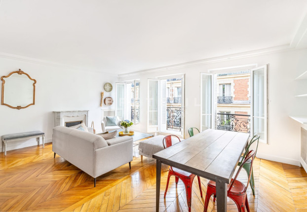 Appartement 3 pièces 79 m² · à Paris 16ème · 79 m² · 1 095 000 €