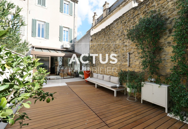 Maison 7 pièces 182 m² · à Salon-de-Provence · 182 m² · 650 000 €