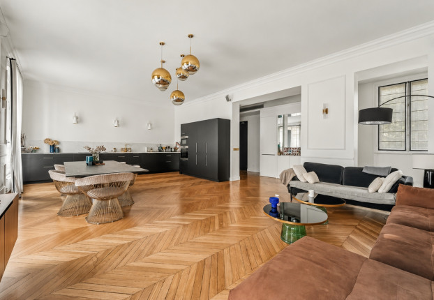 Appartement 5 pièces 122 m² · à Paris 16ème · 122 m² · 1 649 000 €