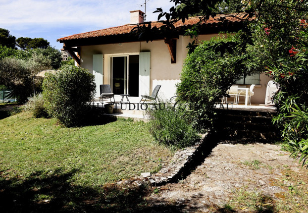 Maison 4 pièces 93 m² · à Ventabren · 93 m² · 599 000 €