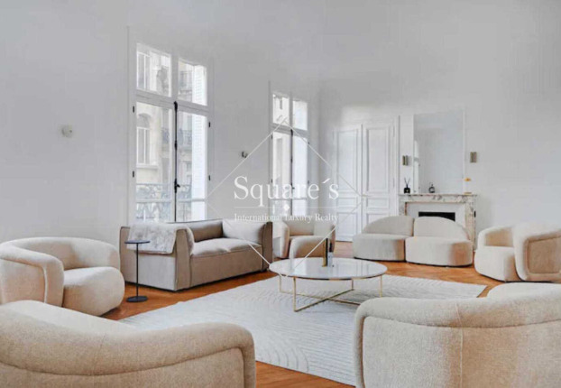 Appartement 6 pièces 250 m² · à Paris 16ème · 250 m² · 3 100 000 €