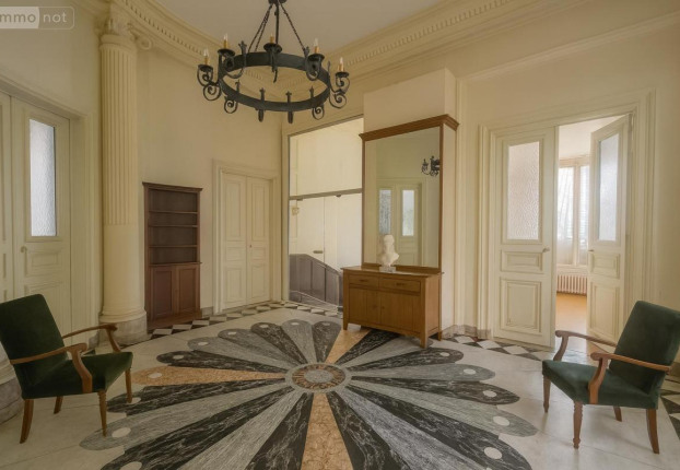 Appartement 8 pièces 330 m² · à Reims · 330 m² · 595 000 €
