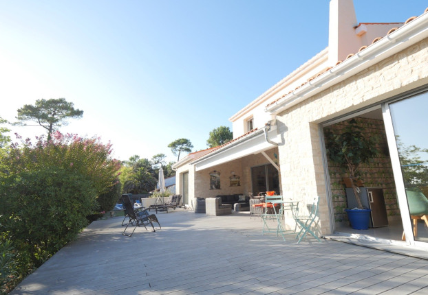 Maison 5 pièces 176 m² · à Saint-Palais-sur-Mer · 176 m² · 1 719 300 €