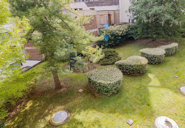 Appartement 5 pièces 124 m² · à Auteuil Nord, Paris 16ème · 124 m² · 1 330 000 €