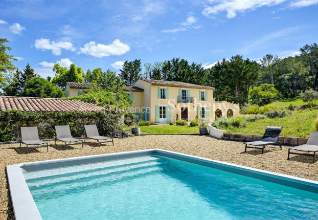 Maison 6 pièces 260 m² · à Aix-en-Provence · 260 m² · 1 675 000 €