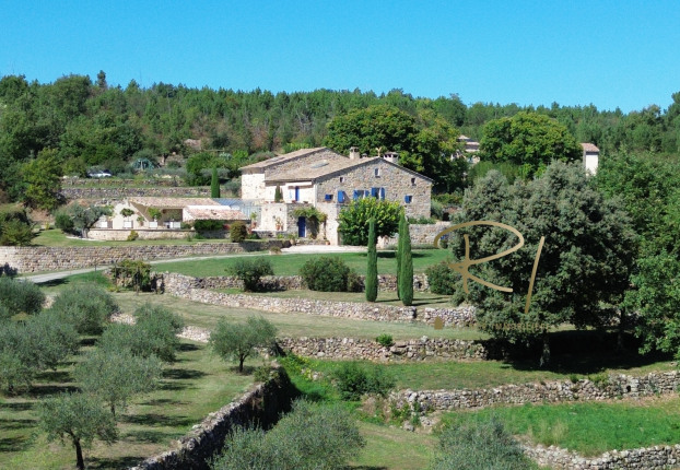 Maison 9 pièces 230 m² · à Rosières · 230 m² · 780 000 €