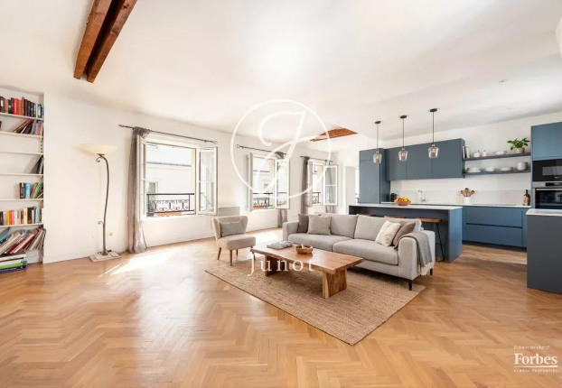 Appartement 3 pièces 76 m² · à Sainte Avoie, Paris 3ème · 76,1 m² · 1 020 000 €