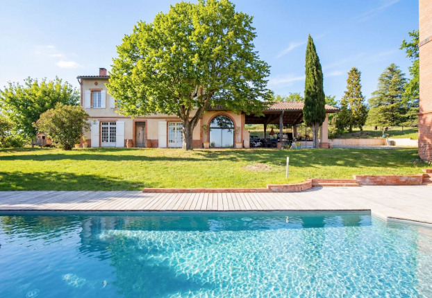Maison 5 pièces 266 m² · à Verfeil · 266 m² · 895 000 €