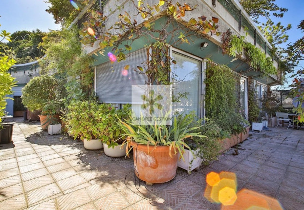 Appartement 5 pièces 164 m² · à Porte Saint Denis-Paradis, Paris 10ème · 164 m² · 1 560 000 €