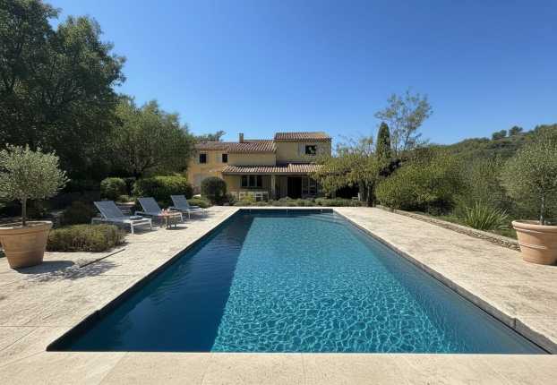 Maison 7 pièces 229 m² · à Simiane-Collongue · 229 m² · 967 000 €
