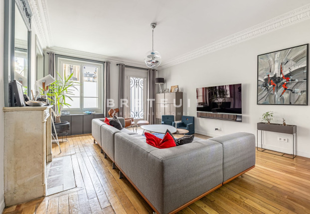 Appartement 7 pièces 176 m² · à Paris 16ème · 176 m² · 1 845 000 €