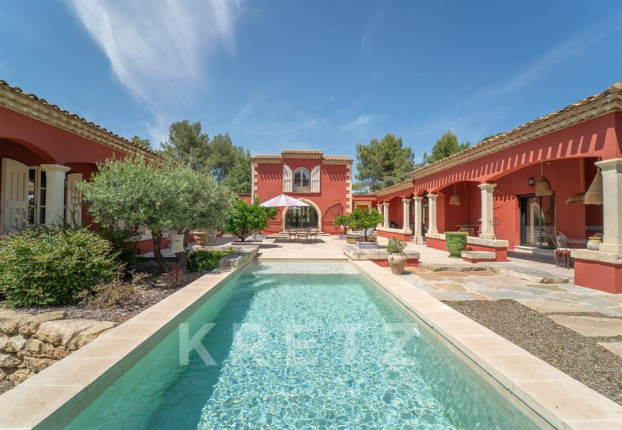 Maison 8 pièces 350 m² · à Aubais · 350 m² · 1 895 000 €
