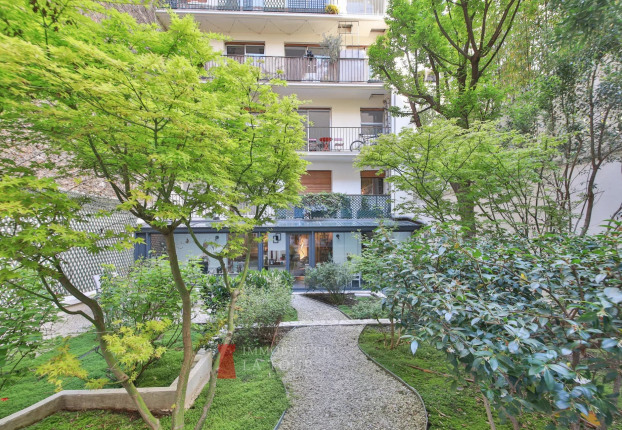 Maison 5 pièces 144 m² · à Porte Dauphine, Paris 16ème · 144 m² · 1 850 000 €