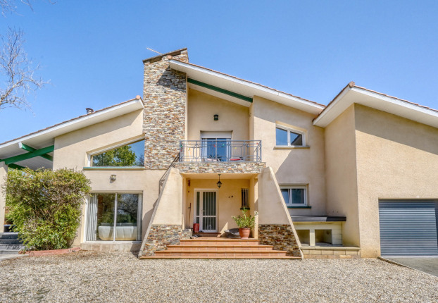 Maison 7 pièces 190 m² · à Montussan · 190 m² · 751 900 €