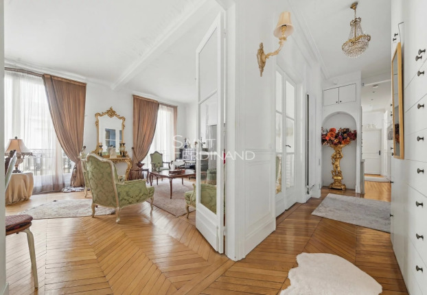 Appartement 6 pièces 161 m² · à Muette Nord, Paris 16ème · 161 m² · 2 400 000 €