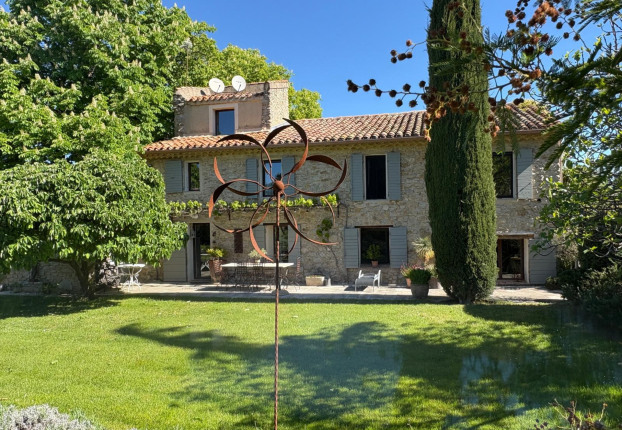 Maison 7 pièces 197 m² · à Exterieur, Trets · 197 m² · 1 285 000 €