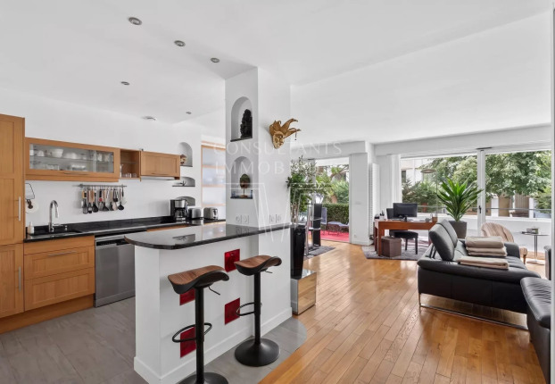 Appartement 3 pièces 99 m² · à Porte Dauphine, Paris 16ème · 98,5 m² · 1 265 000 €